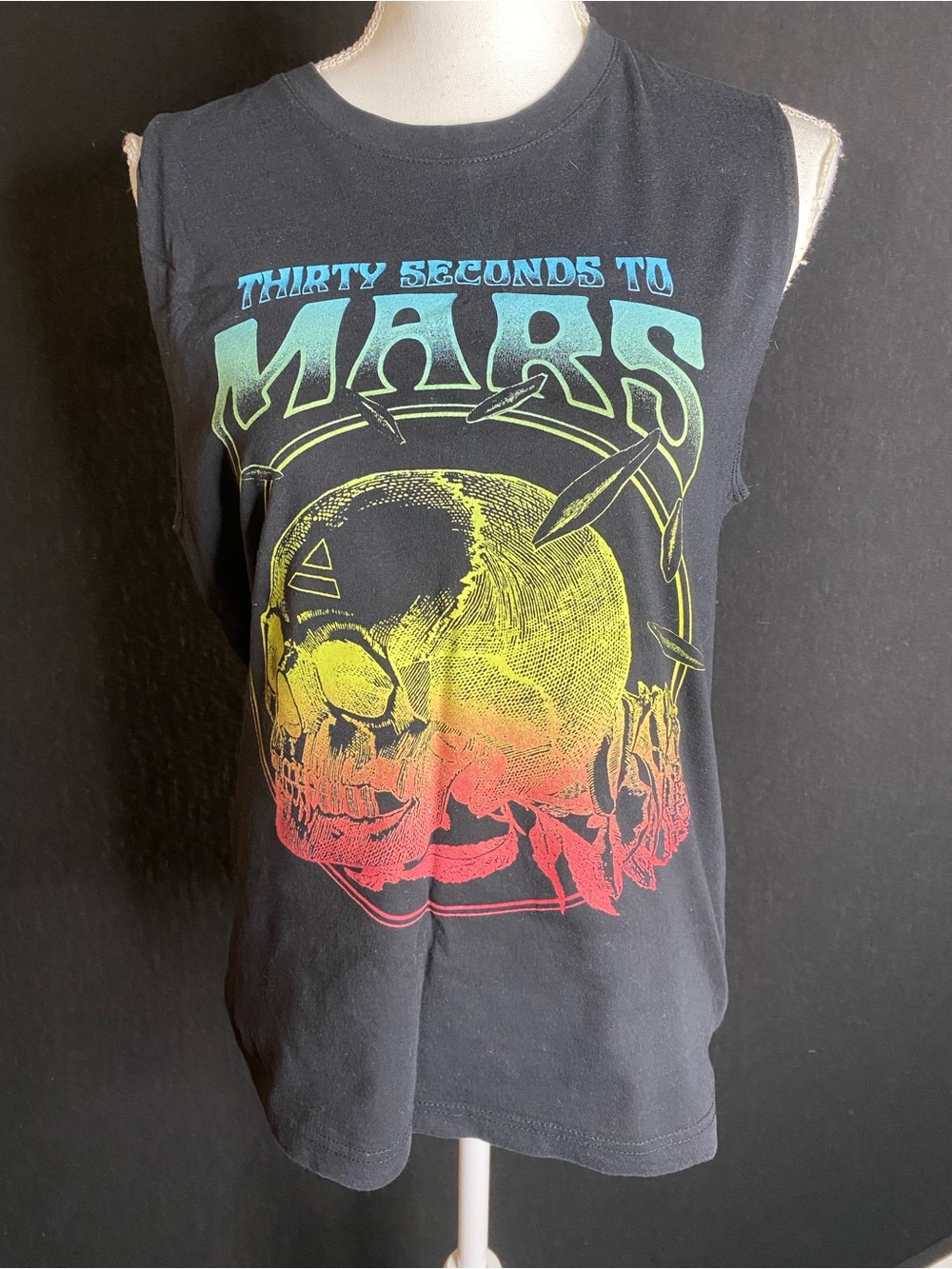 Black Sleeveless Graphic thirty seconds to mars Band Tee